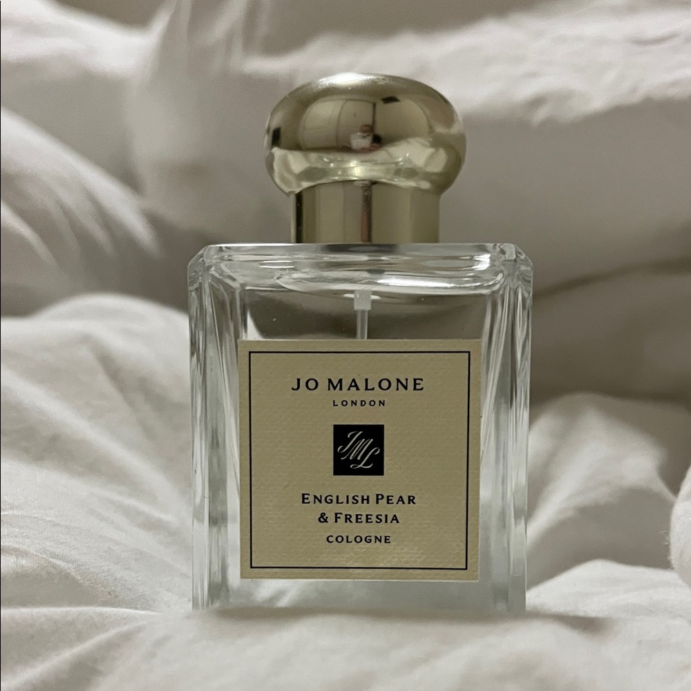 JO MALONE English Pear & Fresia Fragrance